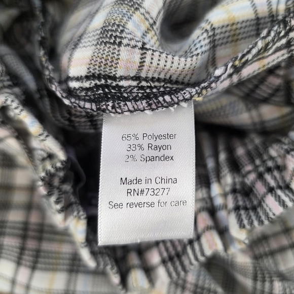 SO Plaid Paperbag Elastic Waist Belted Pants | Size Junior's Small Academia - Picture 8 of 9